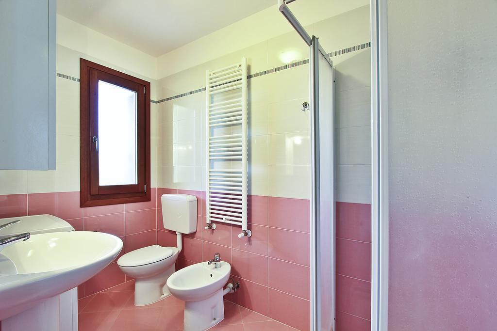 Resort Casabianca Lignano Sabbiadoro Ruang foto