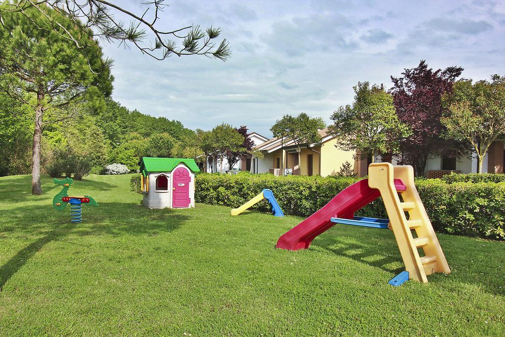 Resort Casabianca Lignano Sabbiadoro Ruang foto
